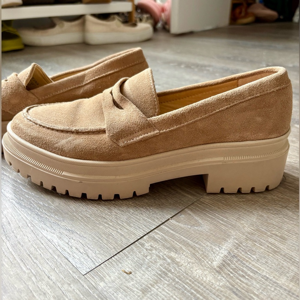 Tan Women's Suede Loafers
